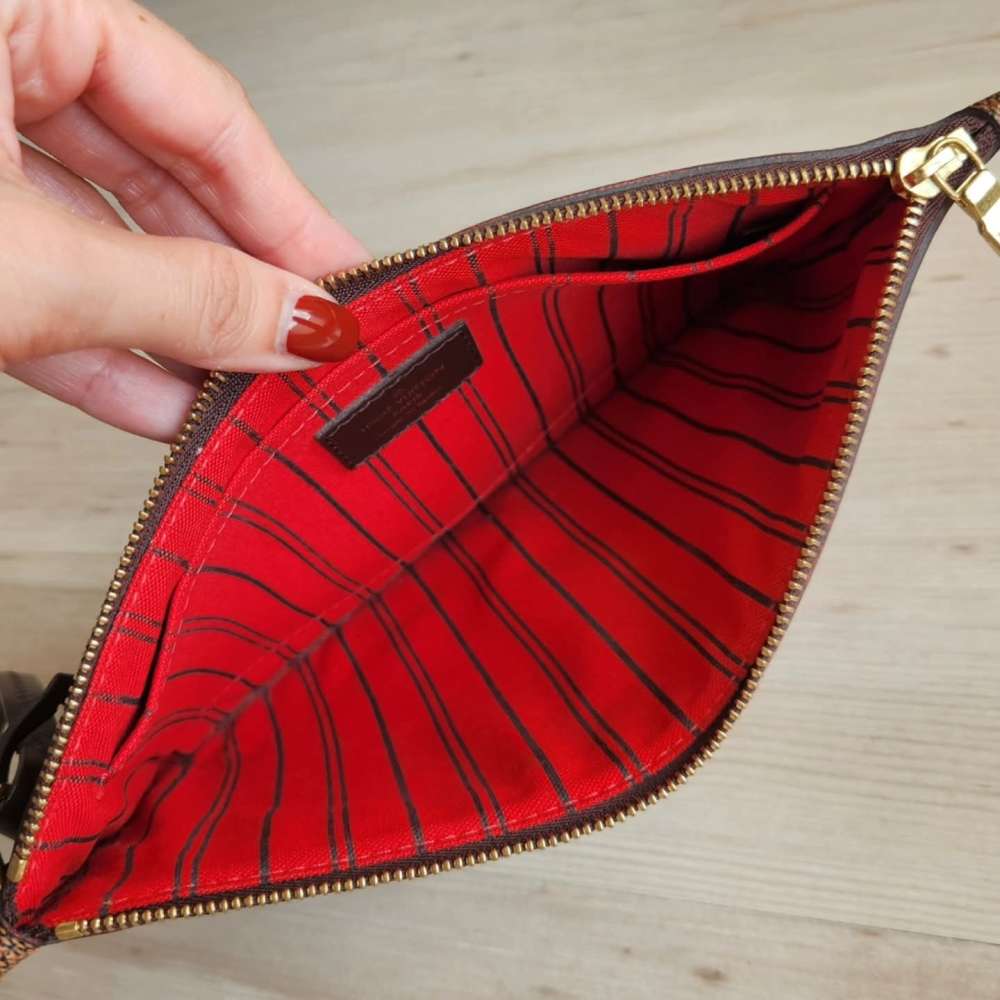 Louis Vuitton Clutch Damier Ebene