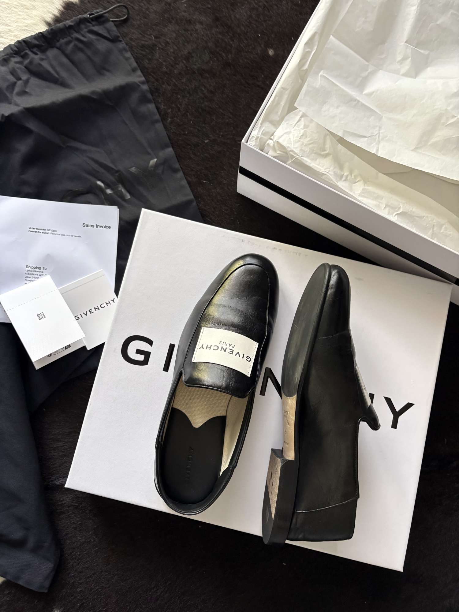 Givenchy label loafers, slides, nová kolekcia