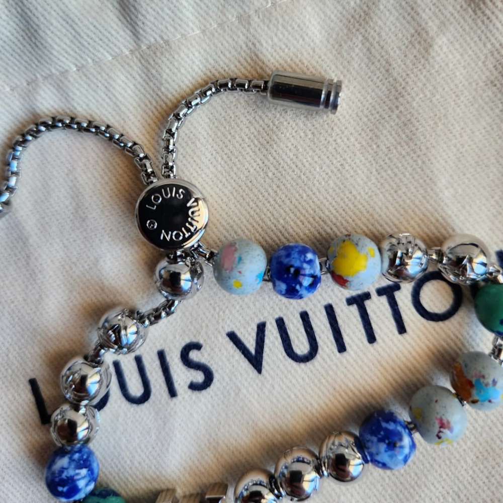 Louis Vuitton Naramek
