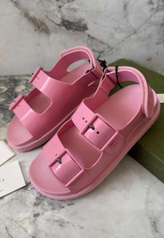 https://vipluxury.sk/Gucci dámske sandále
