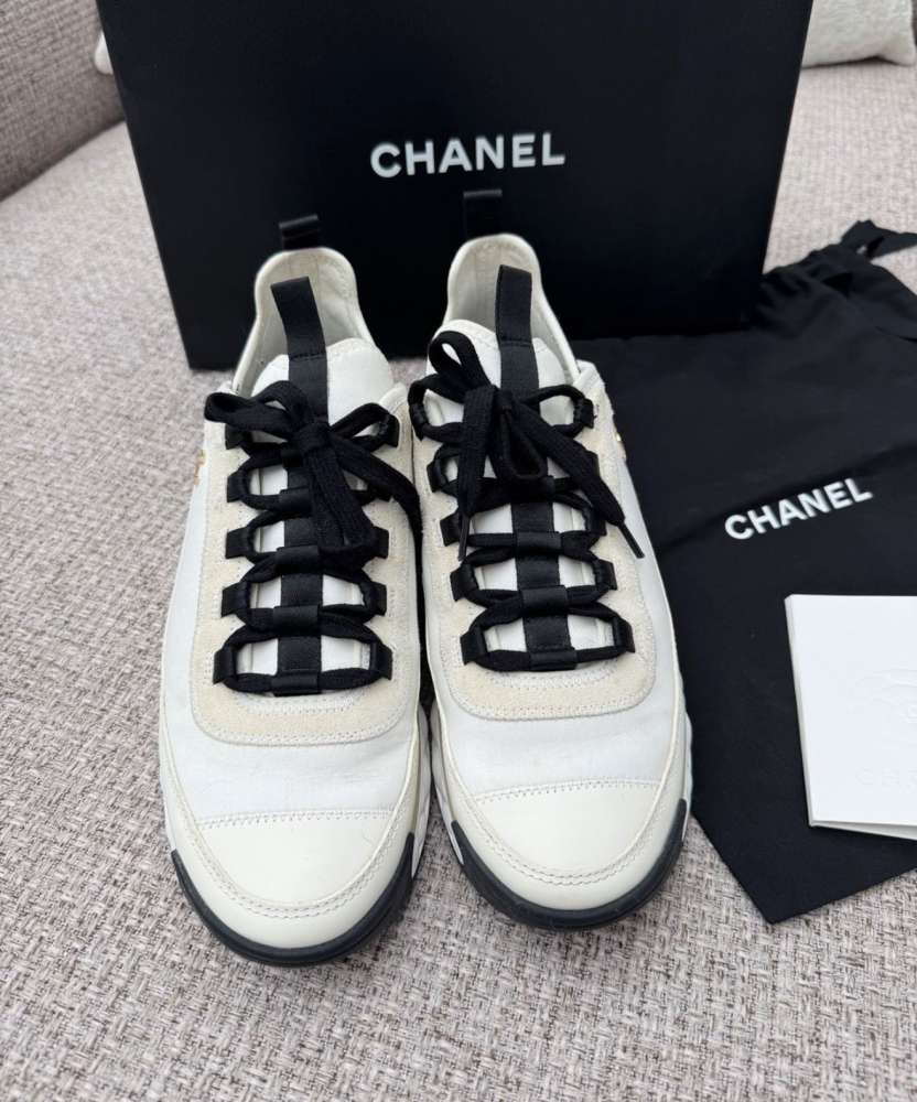 Chanel tenisky