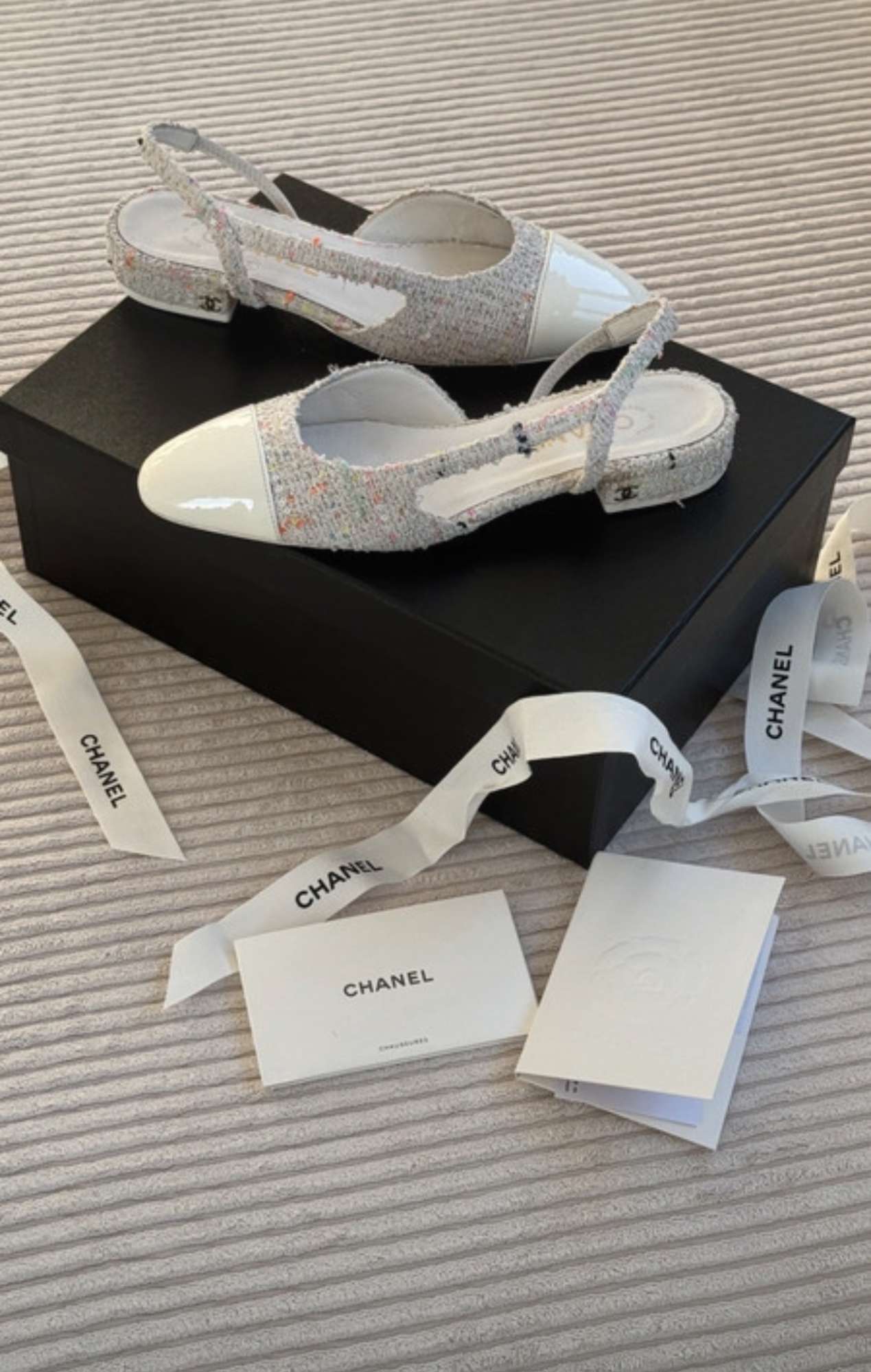 Chanel sandalky
