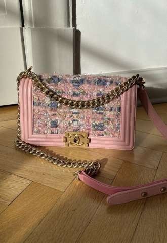 https://vipluxury.sk/Chanel crossbody