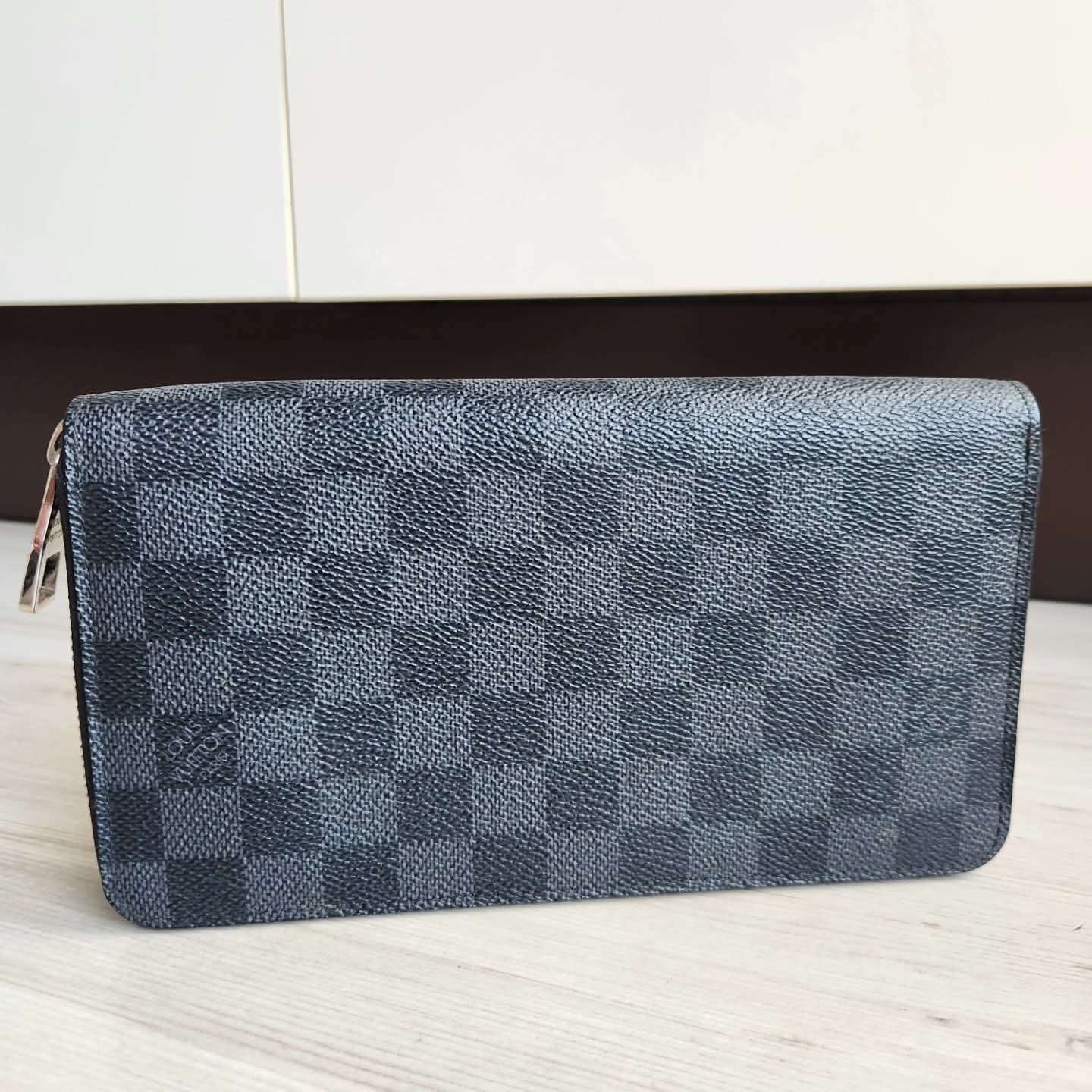 Louis Vuitton Zippy Organizer