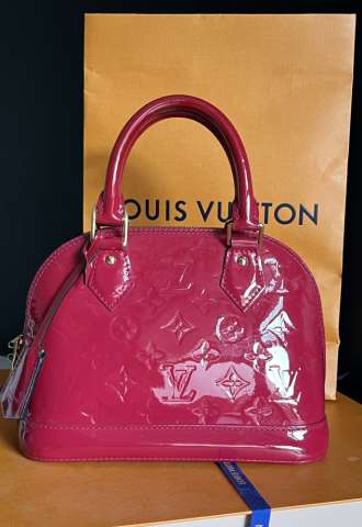 https://vipluxury.sk/Louis Vuitton Alma