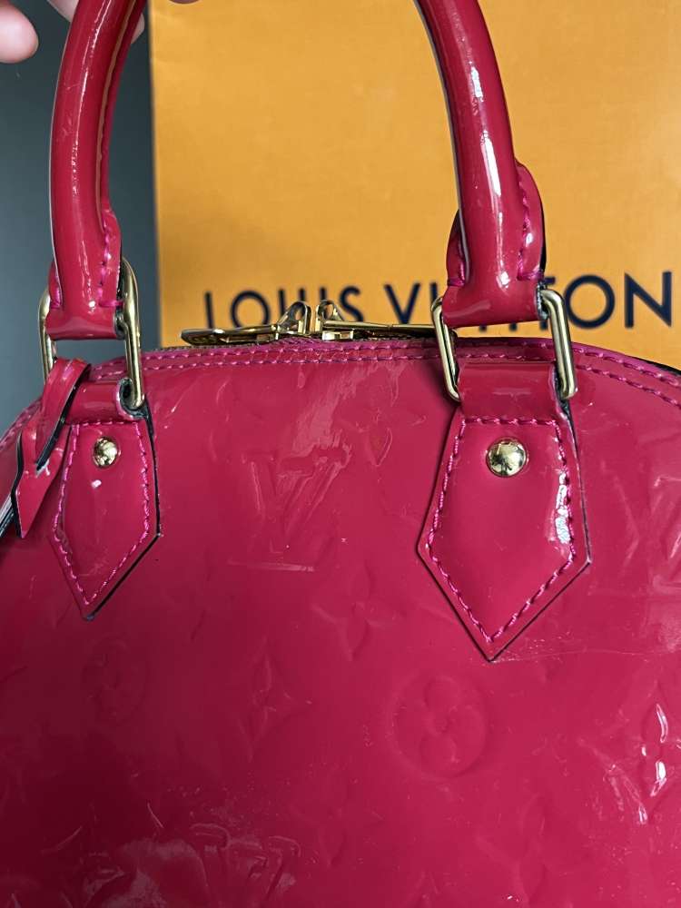 Louis Vuitton Alma