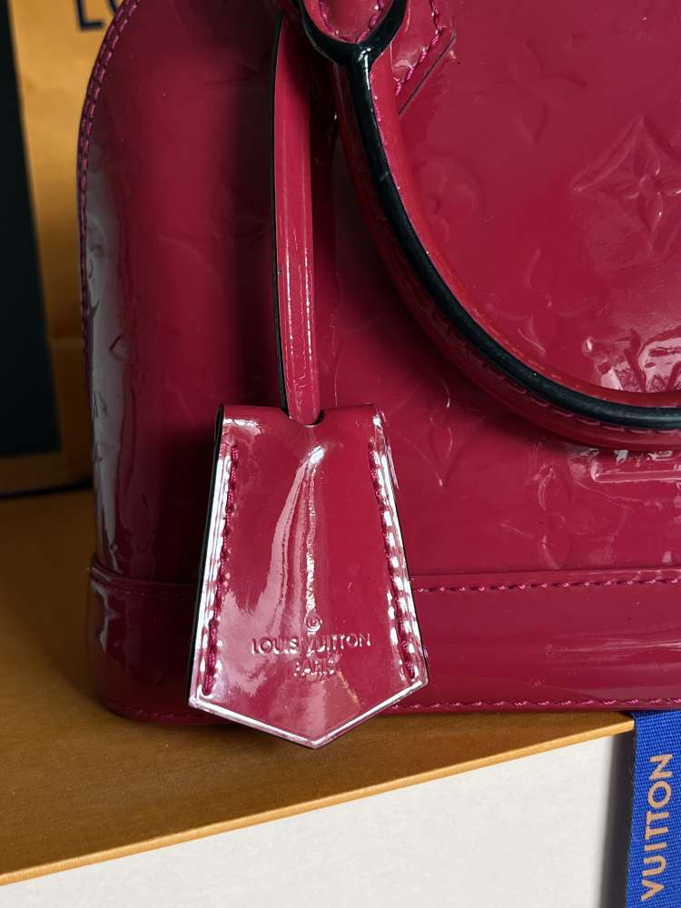 Louis Vuitton Alma