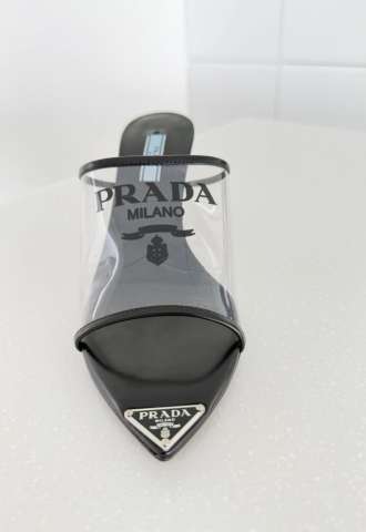 https://vipluxury.sk/Prada