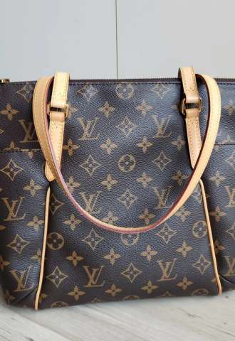https://vipluxury.sk/Louis Vuitton Totally PM