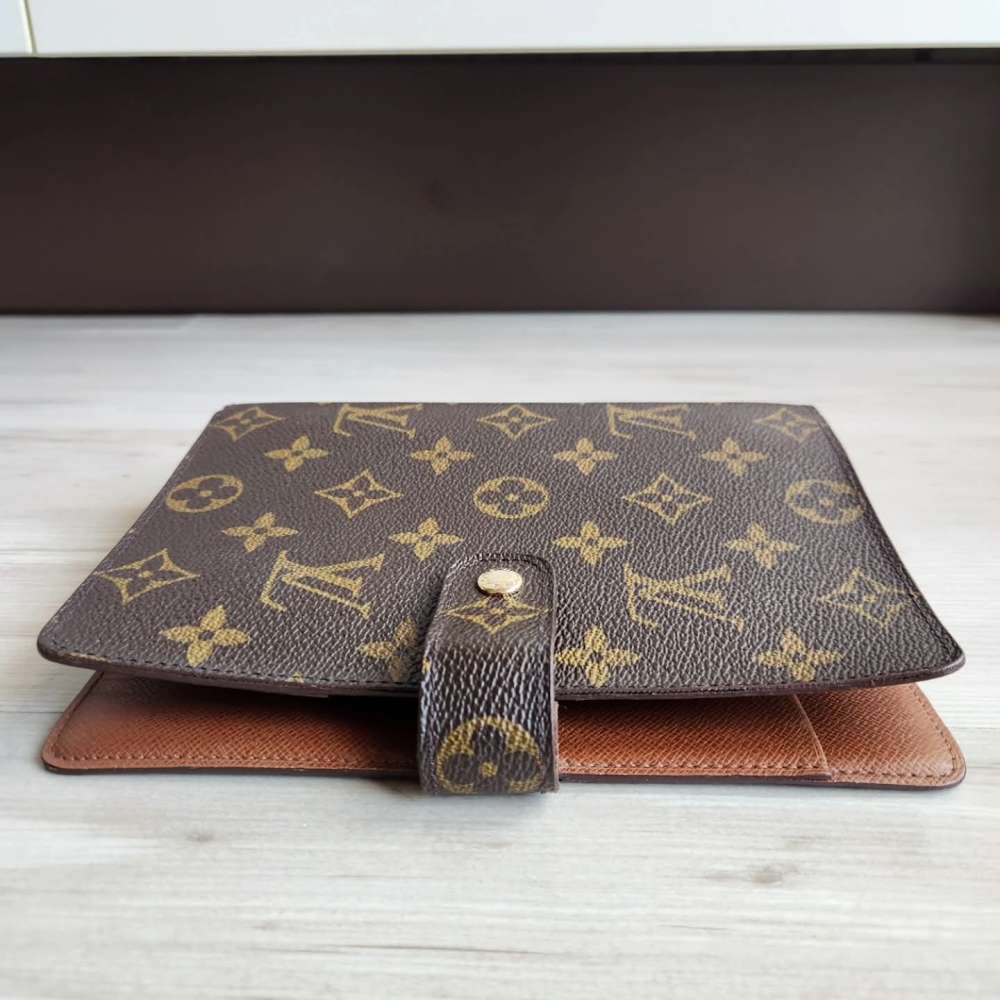 Louis Vuitton Agenda MM