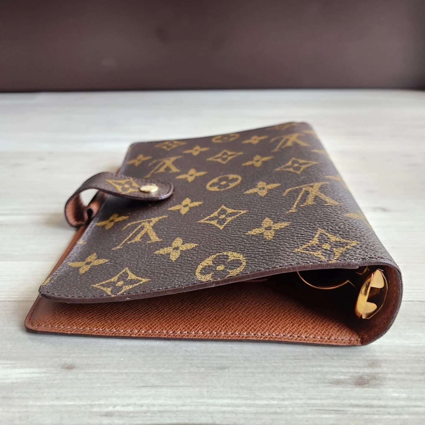 Louis Vuitton Agenda MM