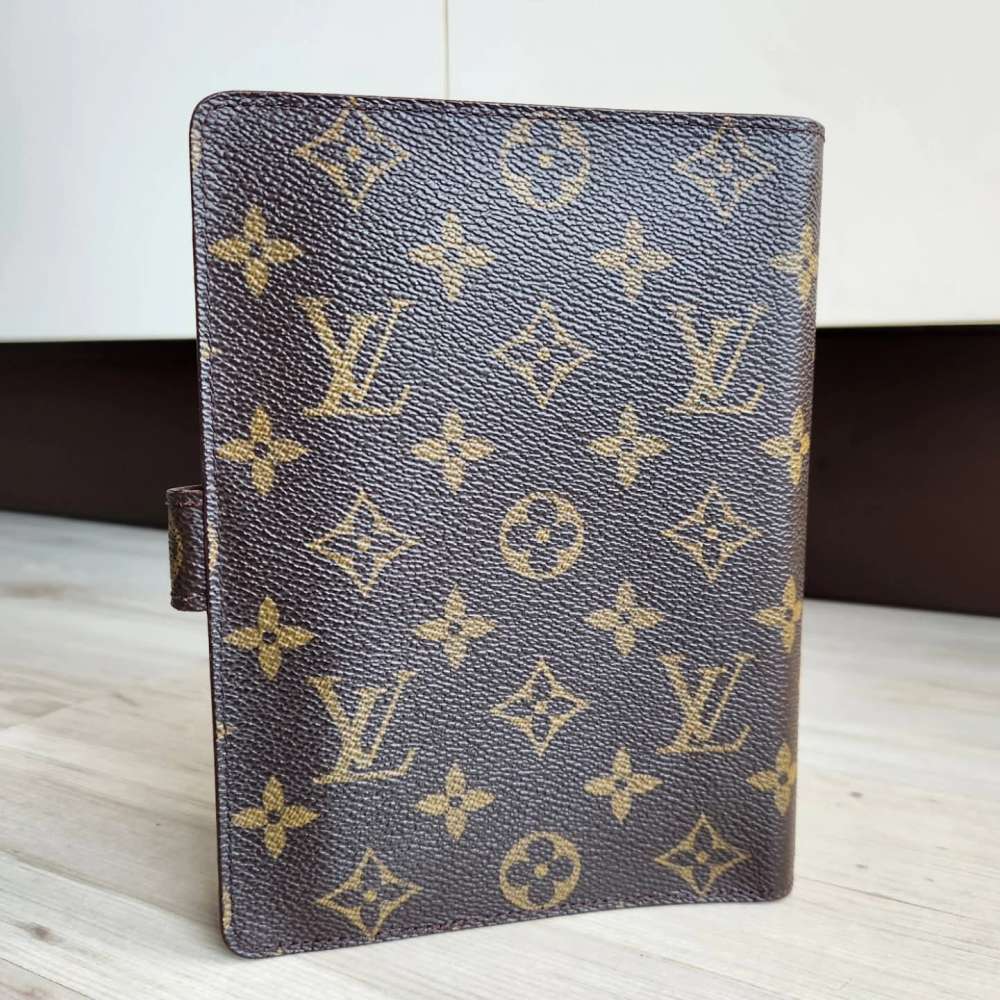 Louis Vuitton Agenda MM