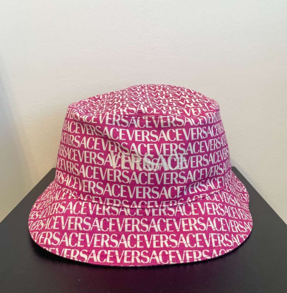 Versace klobúk