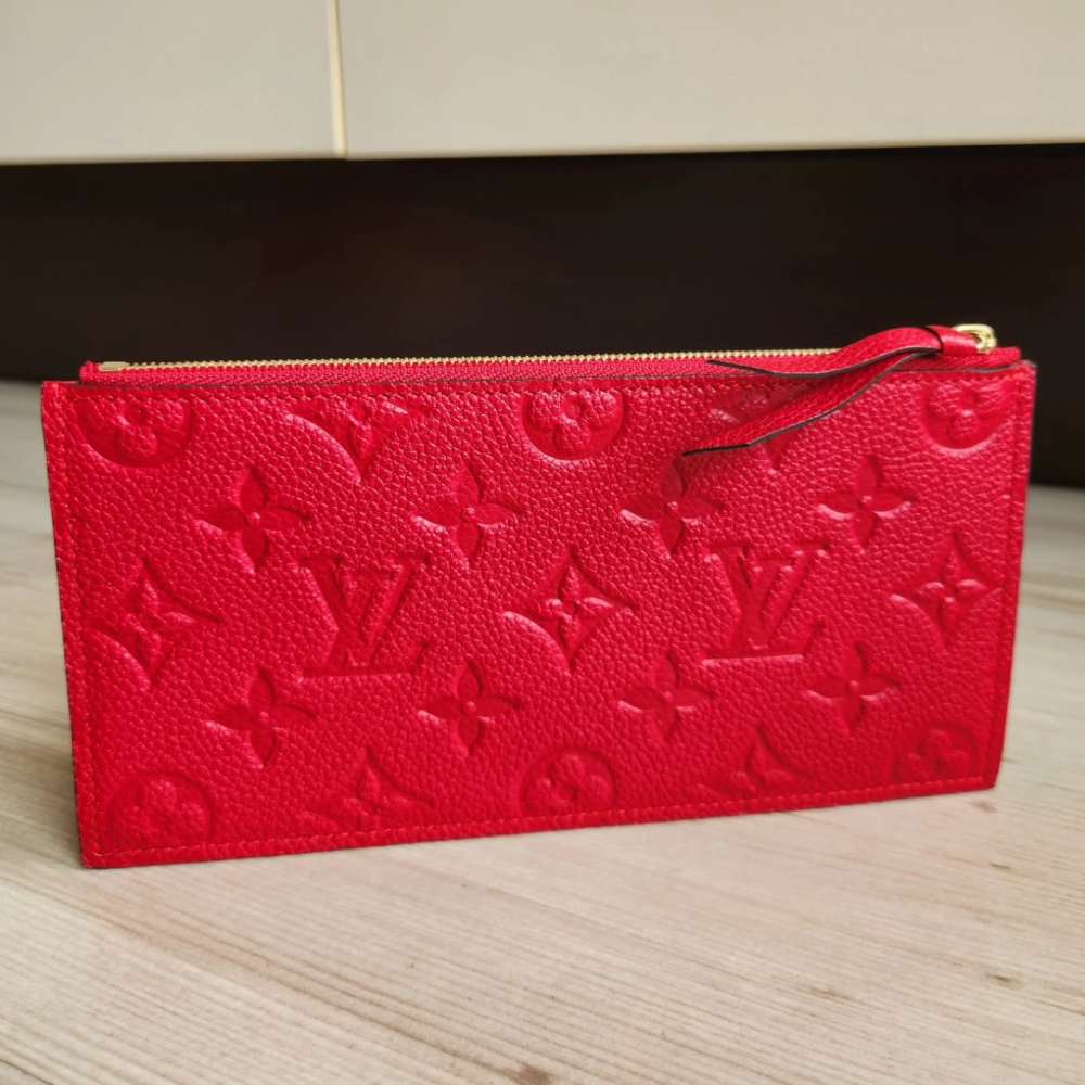 Louis Vuitton Set