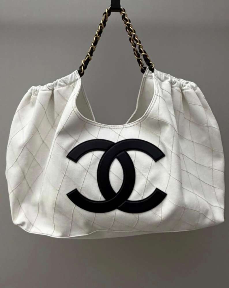 Chanel kabelka