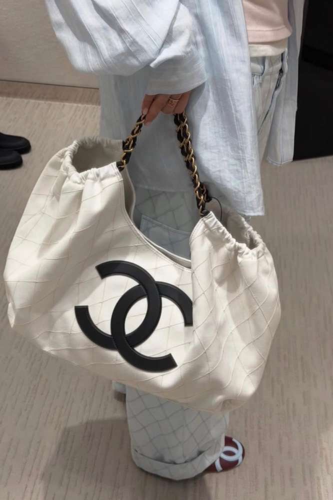 Chanel kabelka