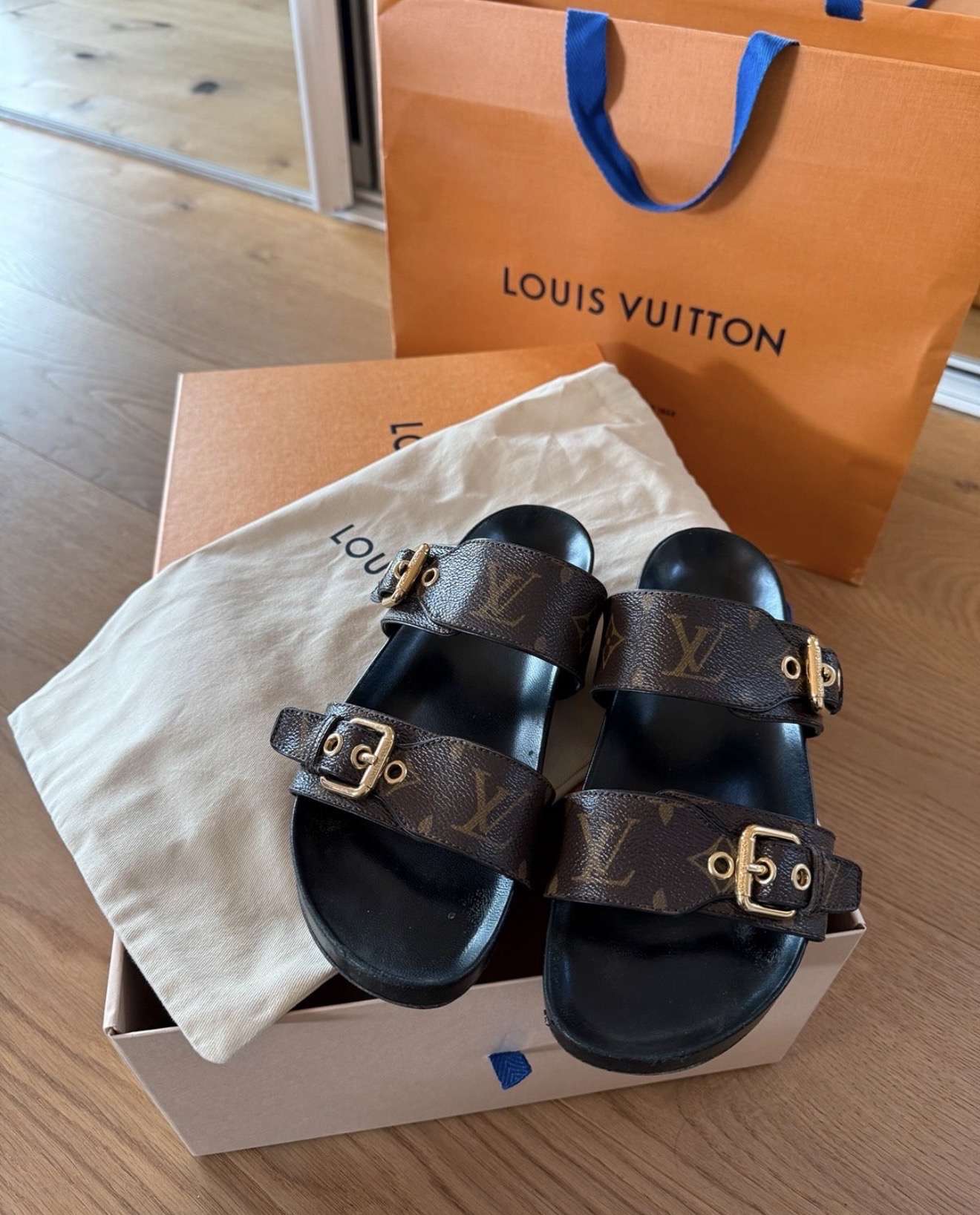 Louis Vuitton šľapky