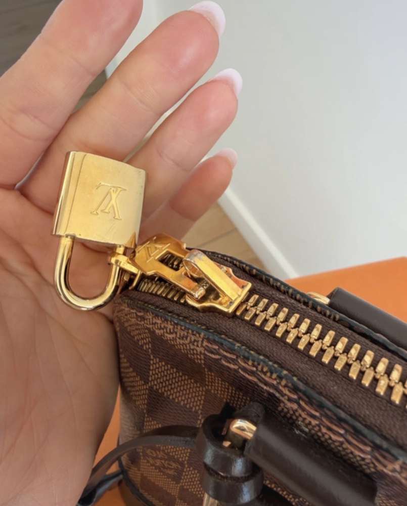 Louis Vuitton Alma BB