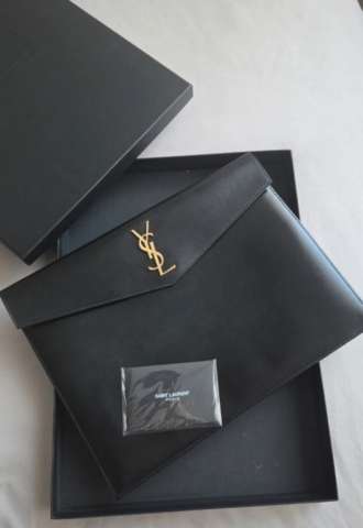 https://vipluxury.sk/YSL clutch