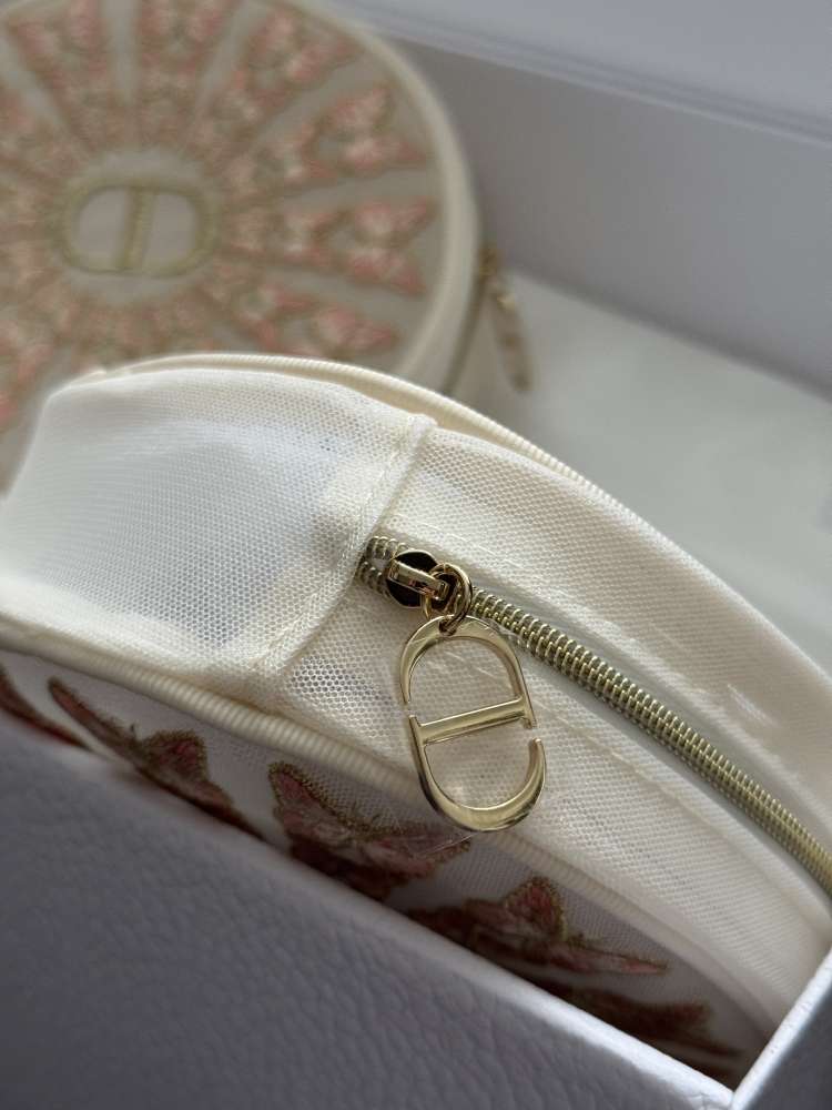 Dior taštička