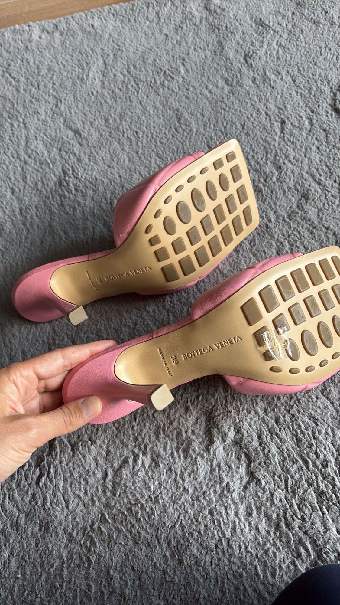 Bottega Veneta šlapky