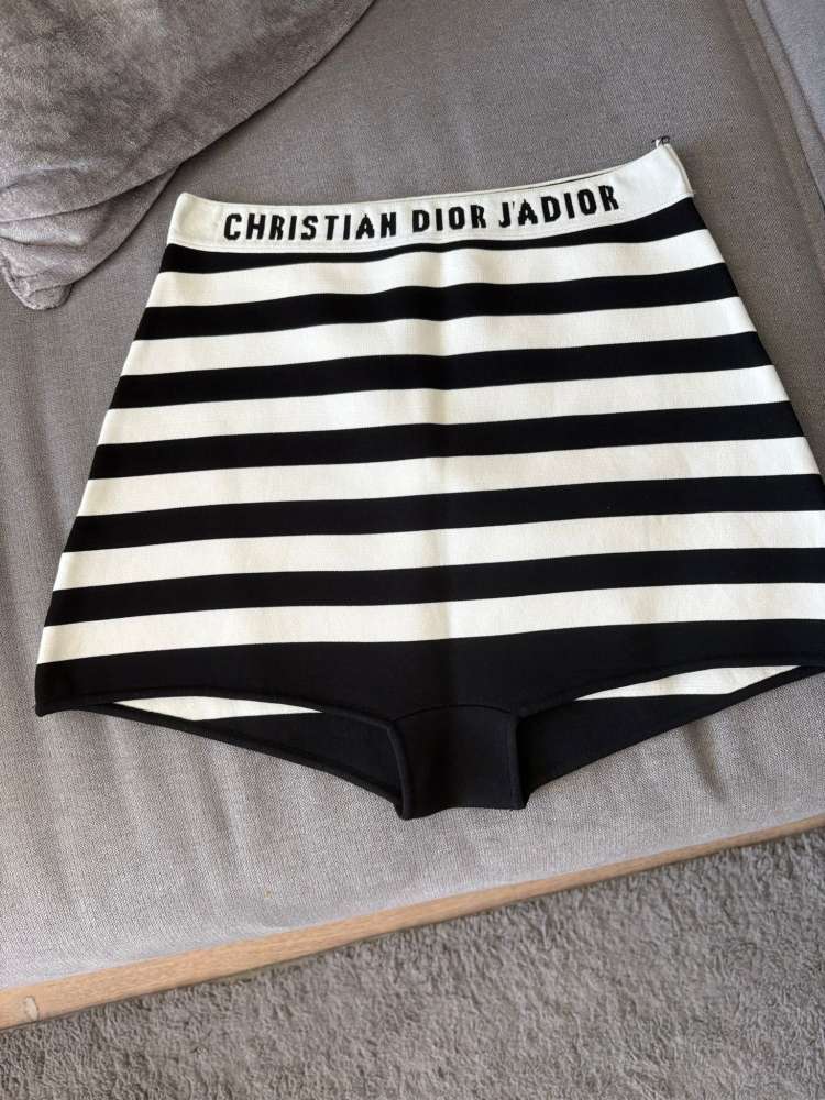 Dior kraťase