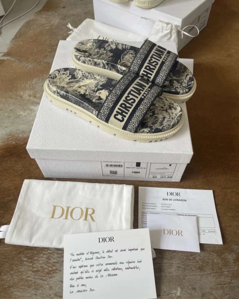 Dior šľapky