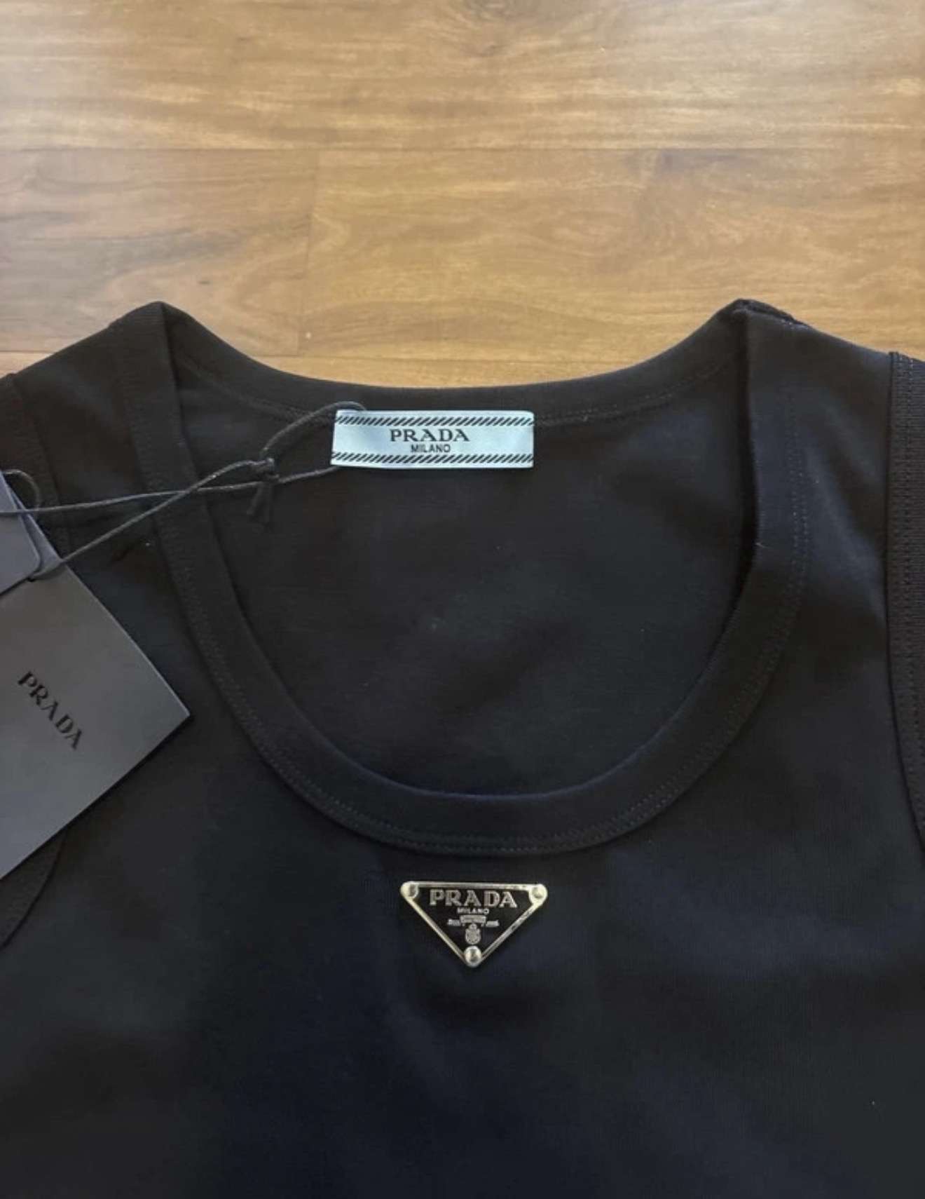Prada tielko
