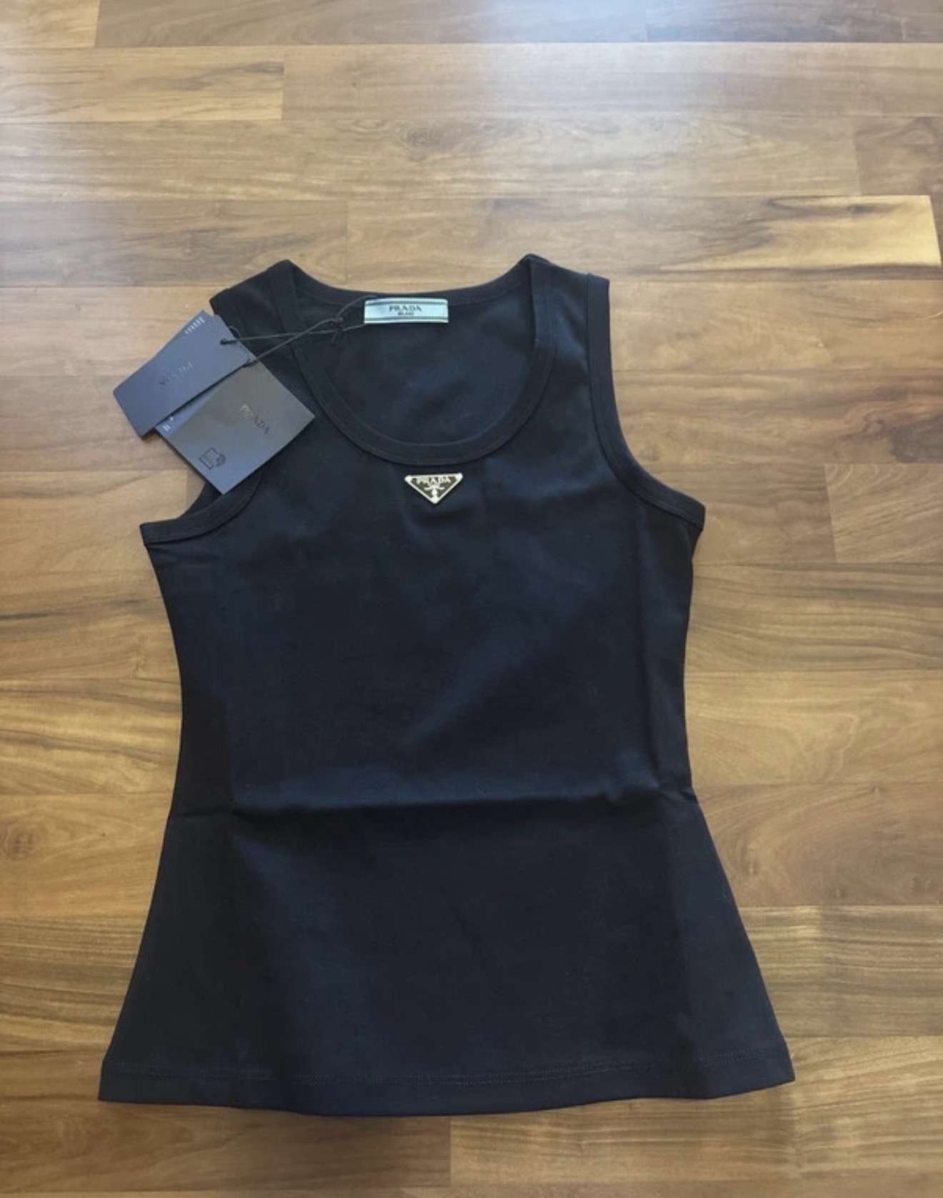 Prada tielko
