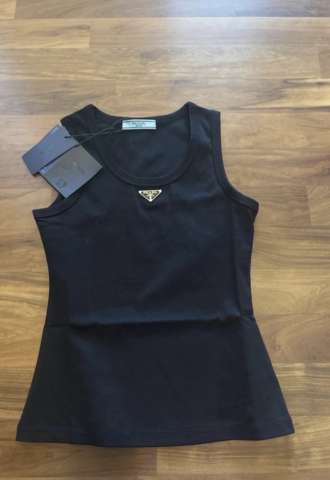 https://vipluxury.sk/Prada tielko