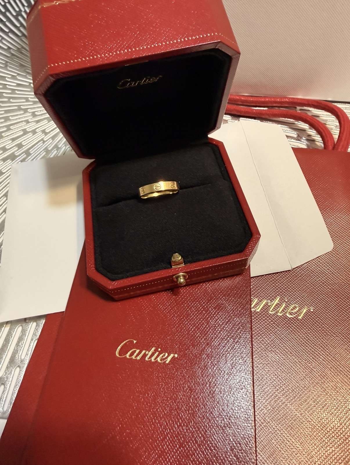 Cartier love prsten