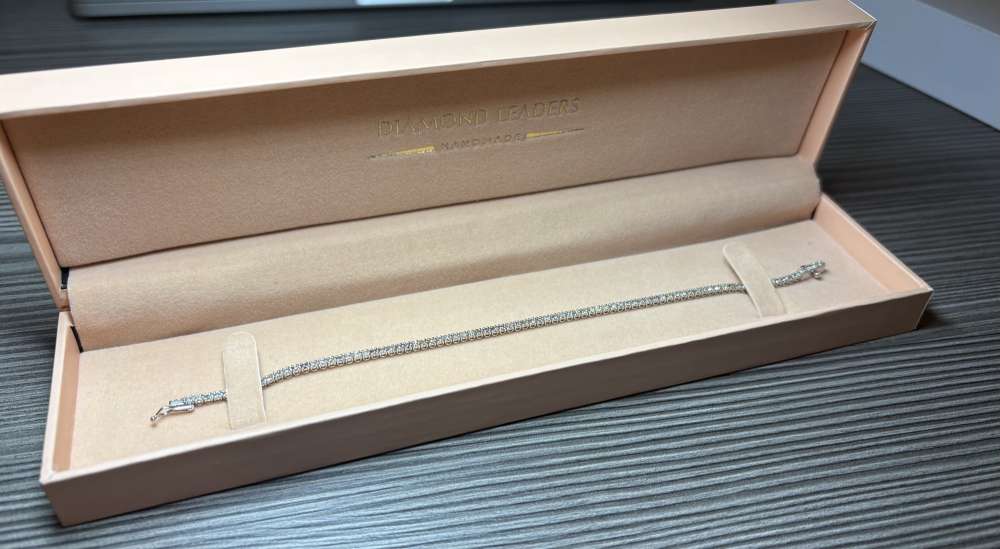 Luxusný diamantový náramok z bieleho zlata 14K