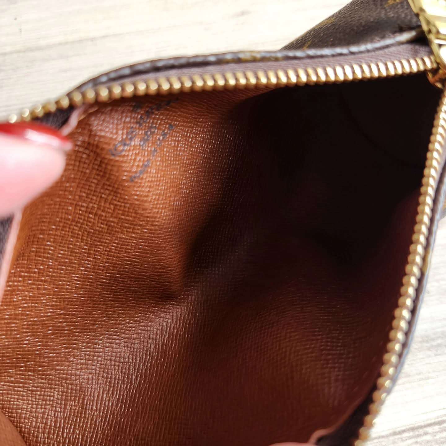 Louis Vuitton Papillon