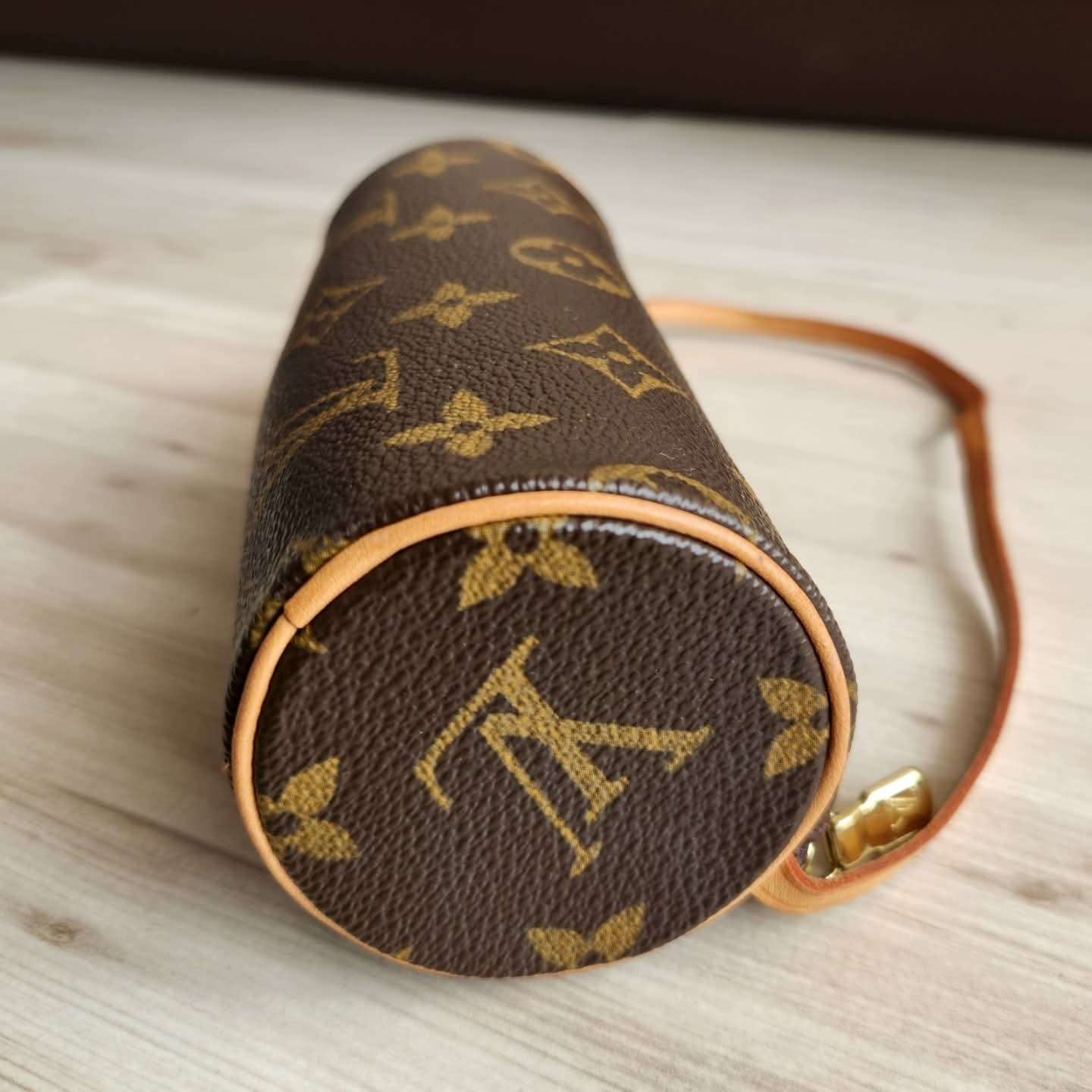 Louis Vuitton Papillon