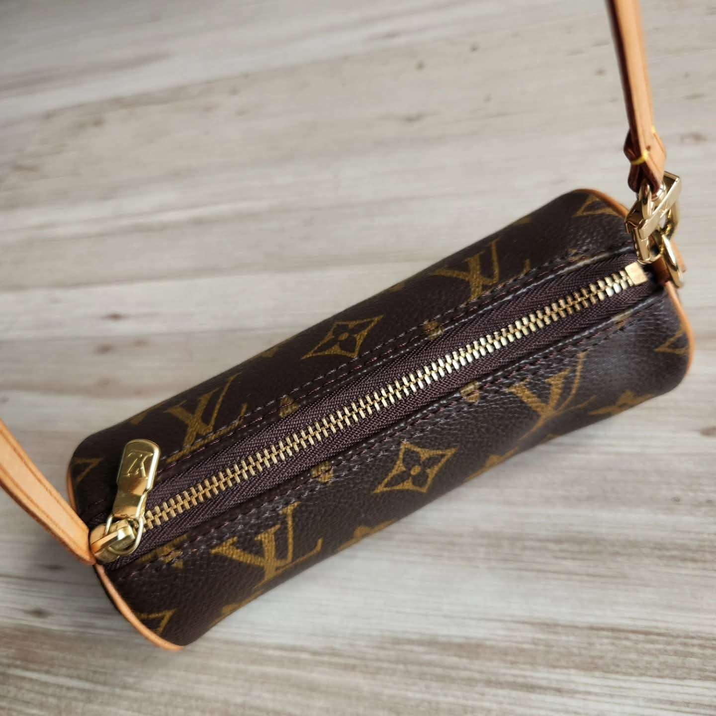 Louis Vuitton Papillon