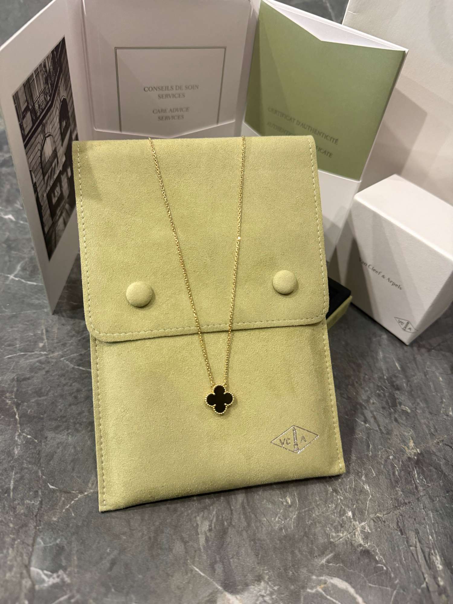 Náhrdelník Van Cleef &amp; Arpels