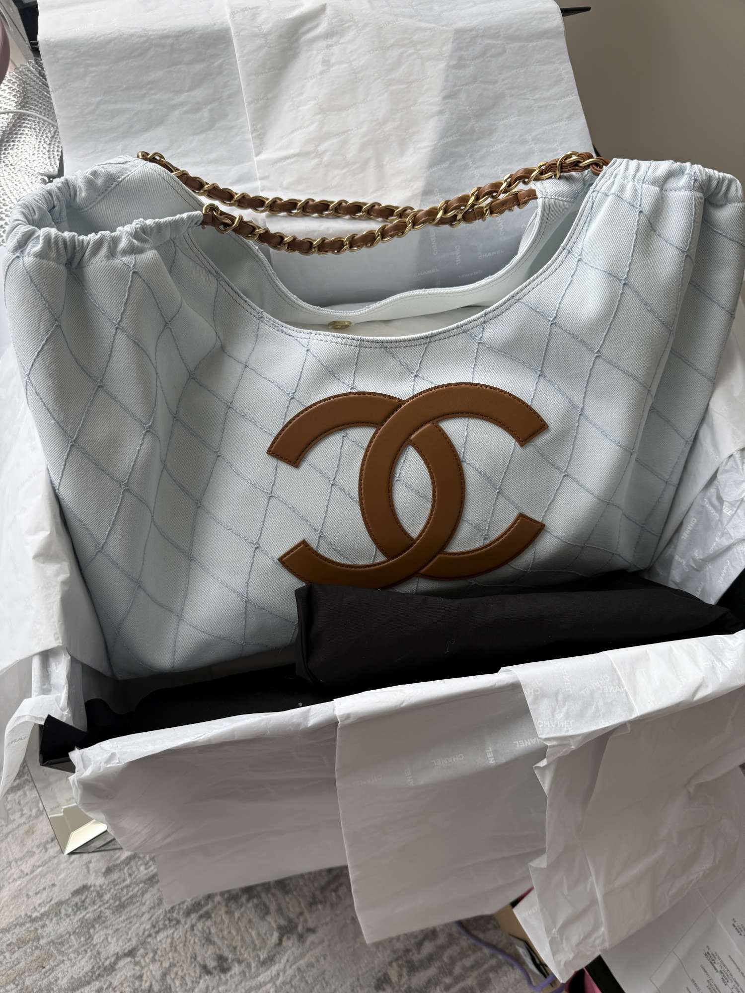 Chanel tote bag