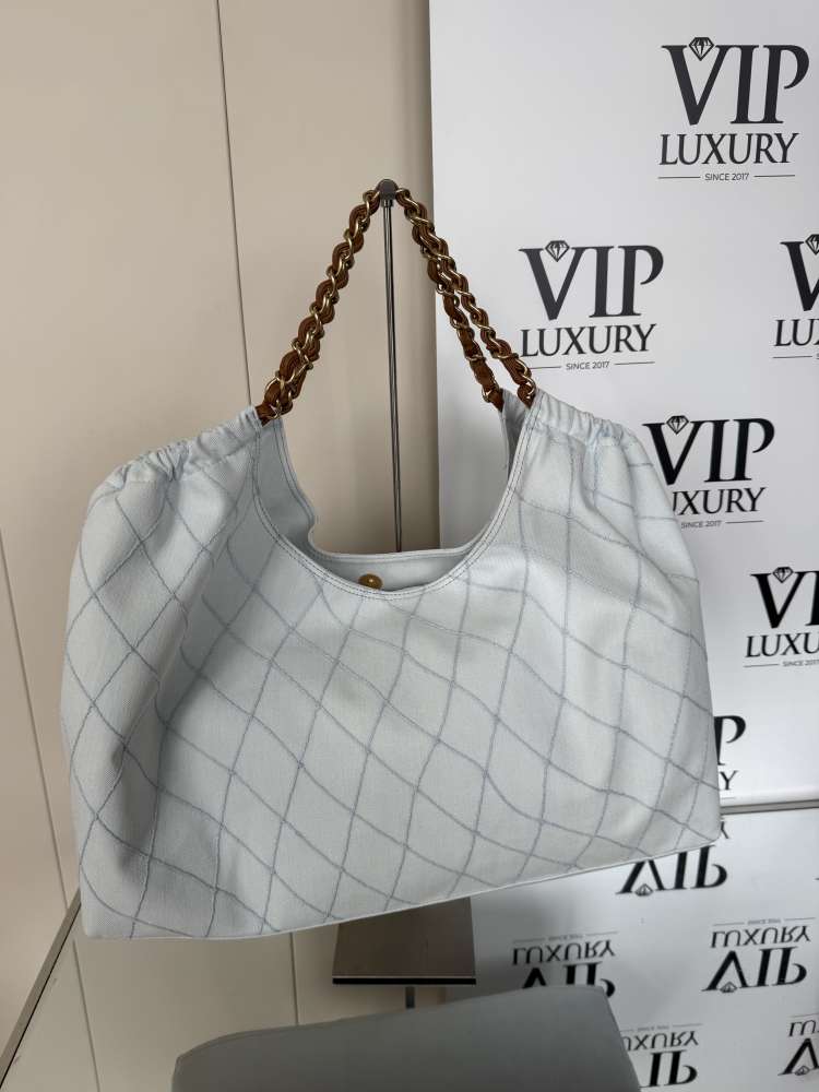 Chanel tote bag