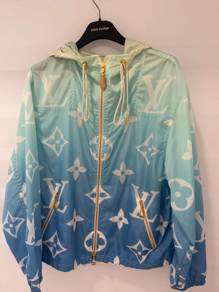 Louis Vuitton Jacket 38