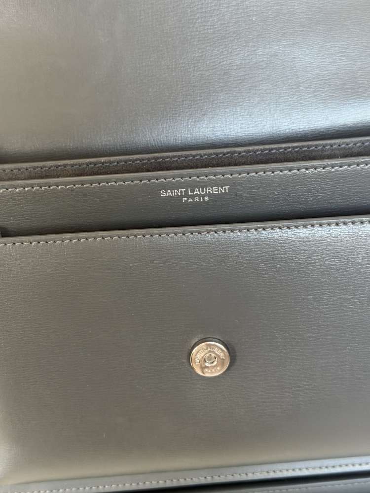 YSL kabelka