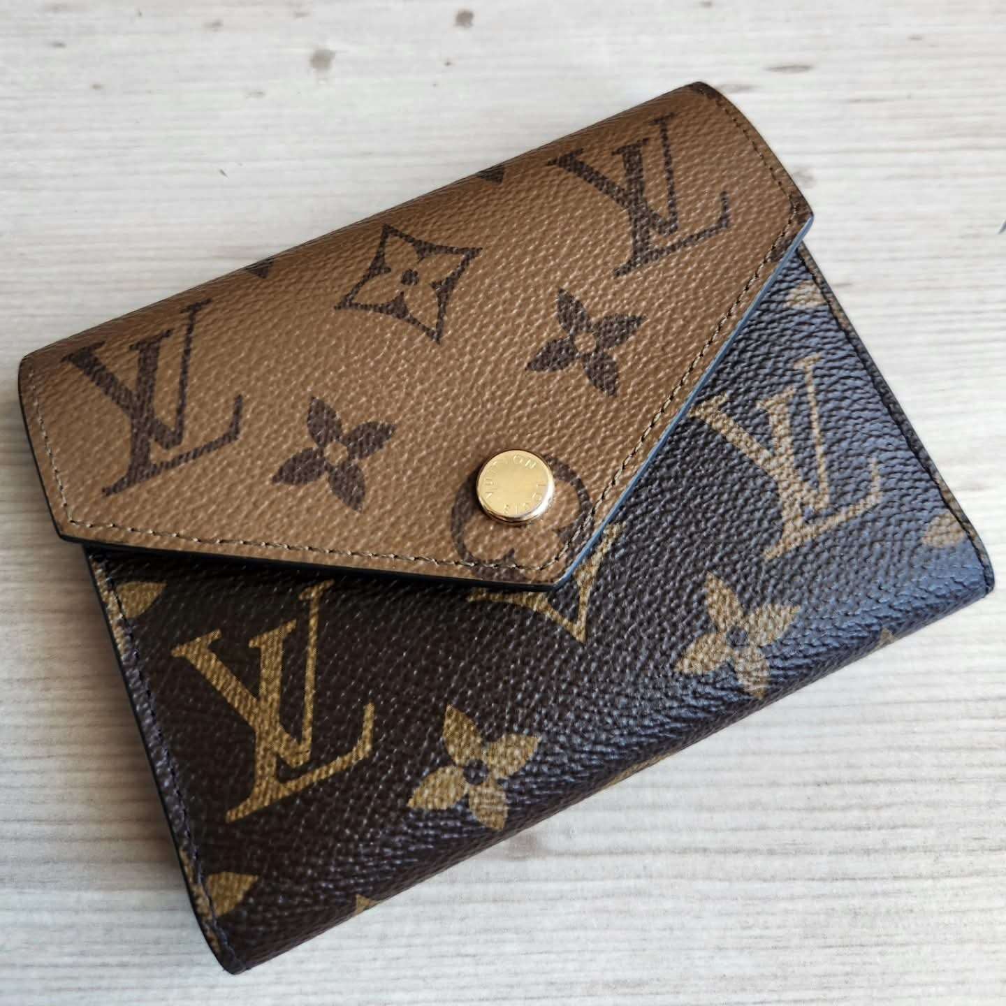 Louis Vuitton Victorine