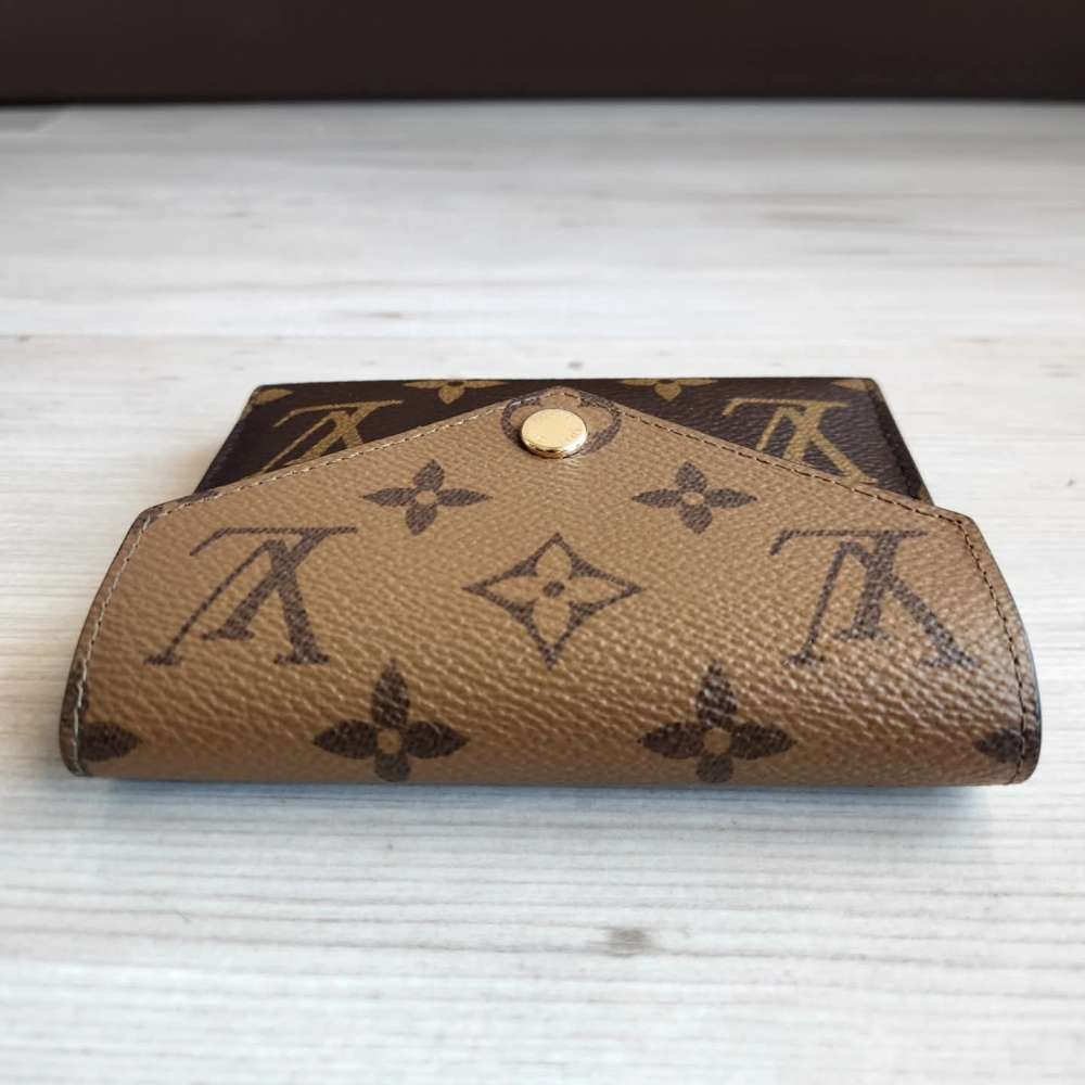Louis Vuitton Victorine