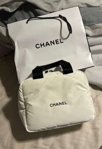 https://vipluxury.sk/Chanel beauty