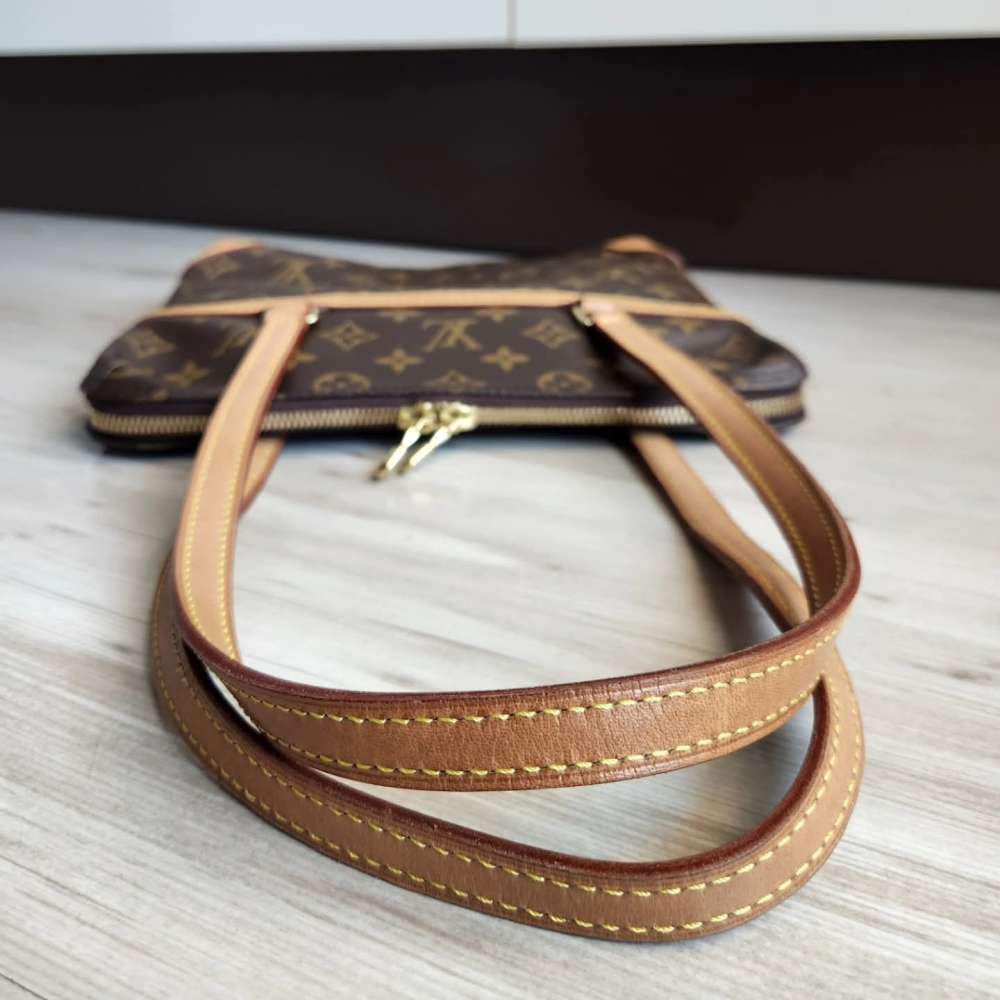 Louis Vuitton Coussin GM