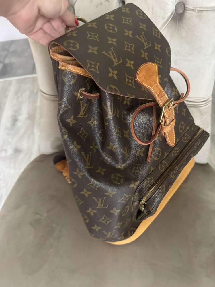 Louis Vuitton Montsouris Gm