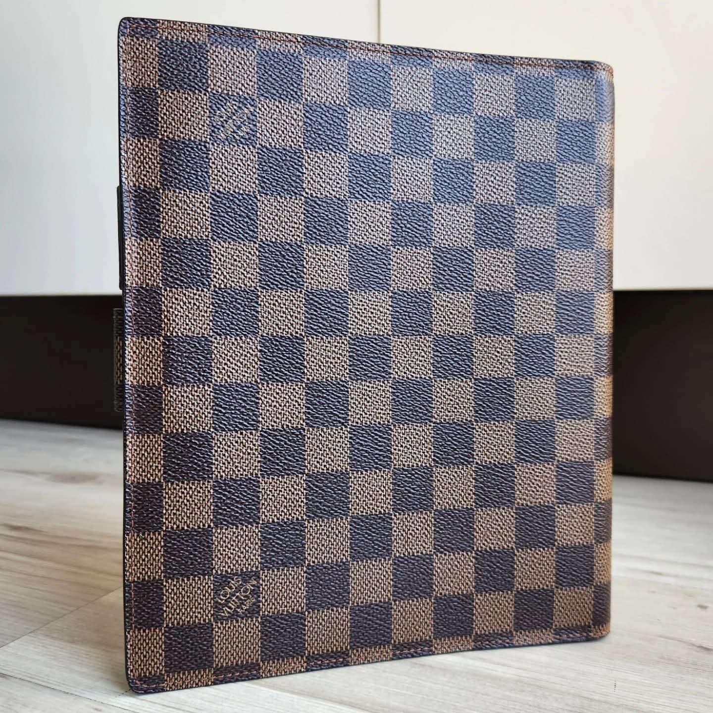Louis Vuitton Agenda GM