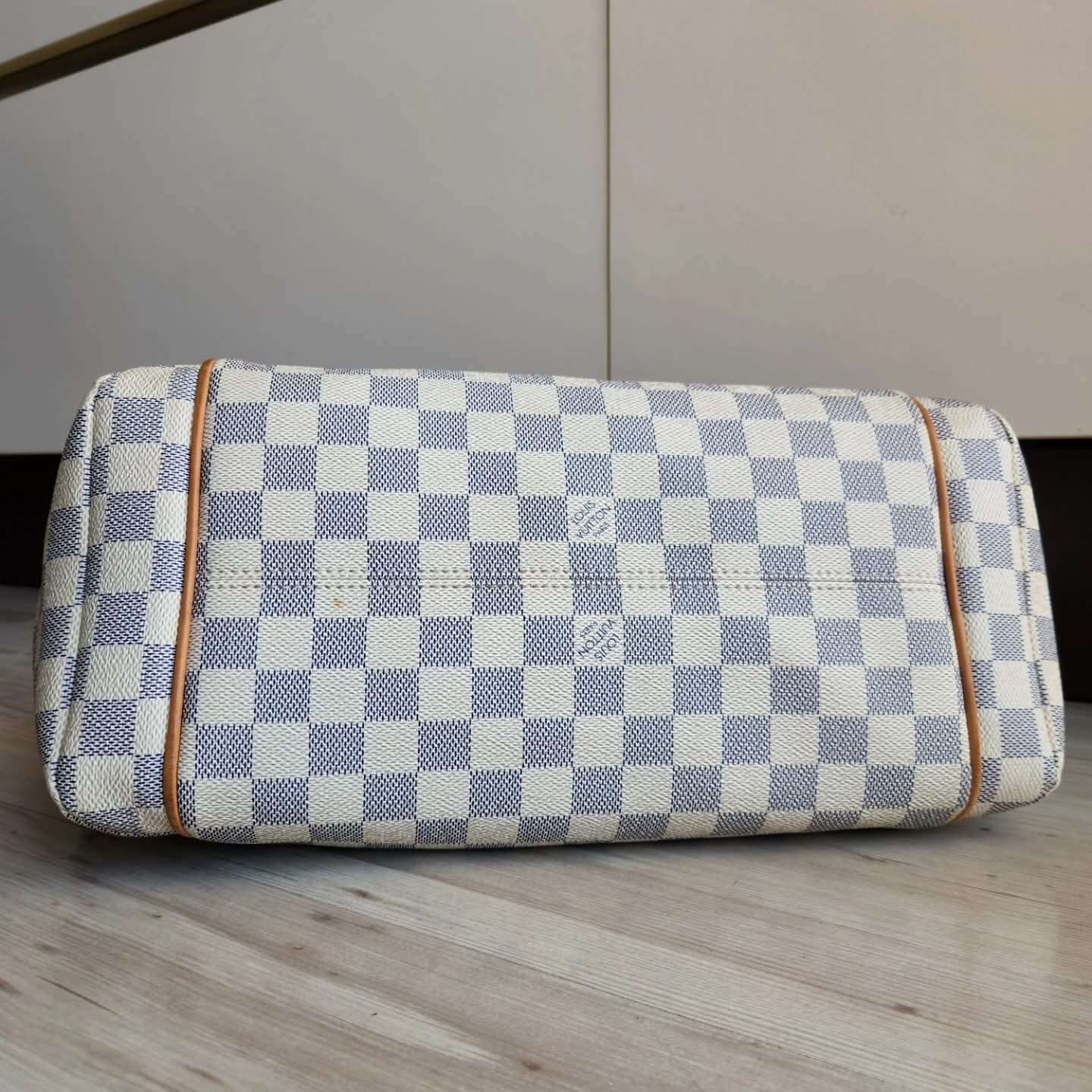 Louis Vuitton Totally MM