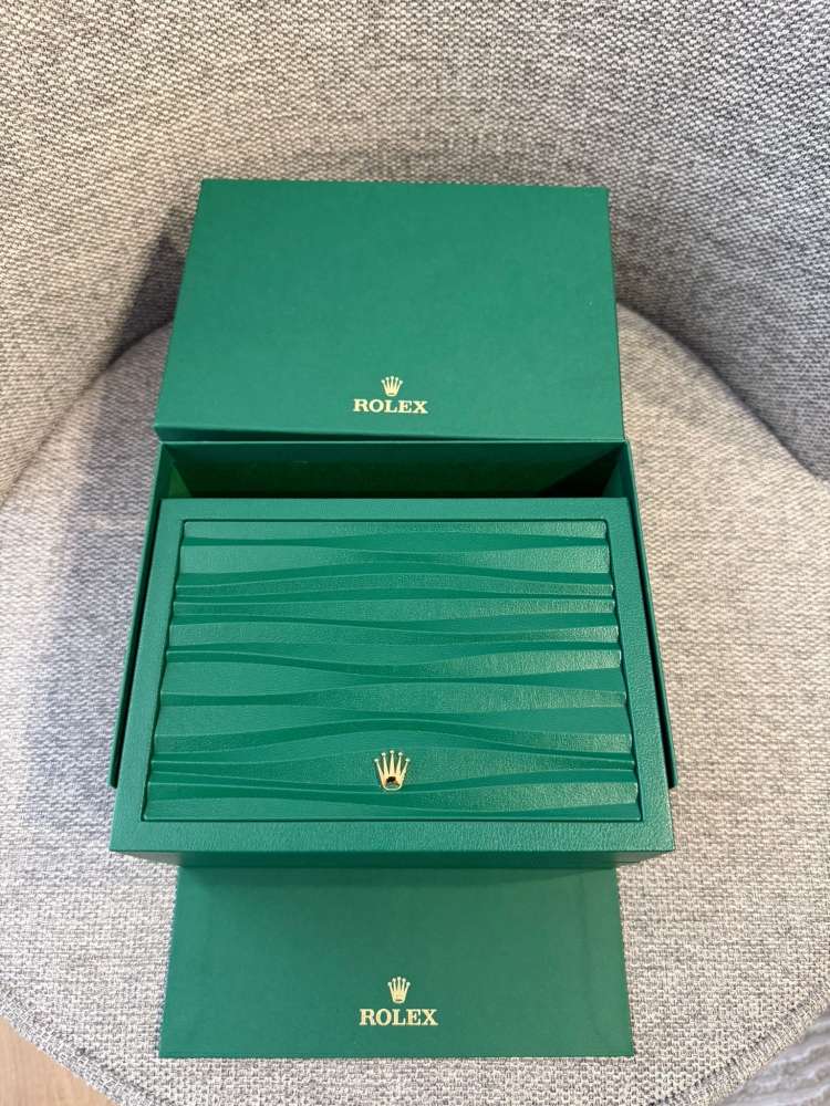 Rolex submariner date