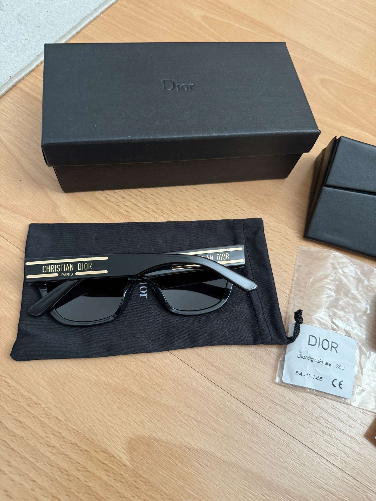 Snečné okuliare Dior Signature