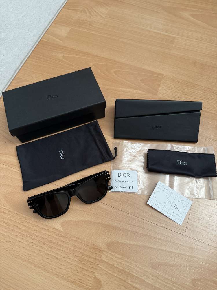 Snečné okuliare Dior Signature